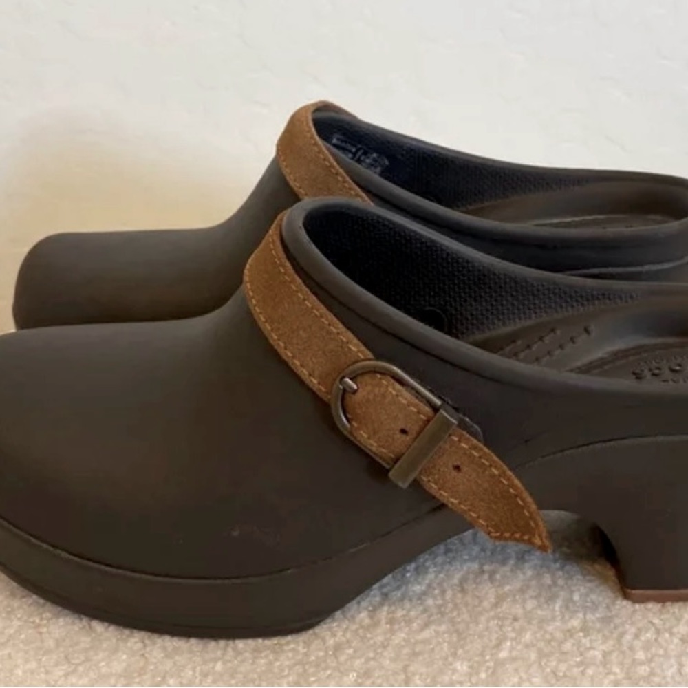 Crocs Dual Comfort clogs/mules sz6